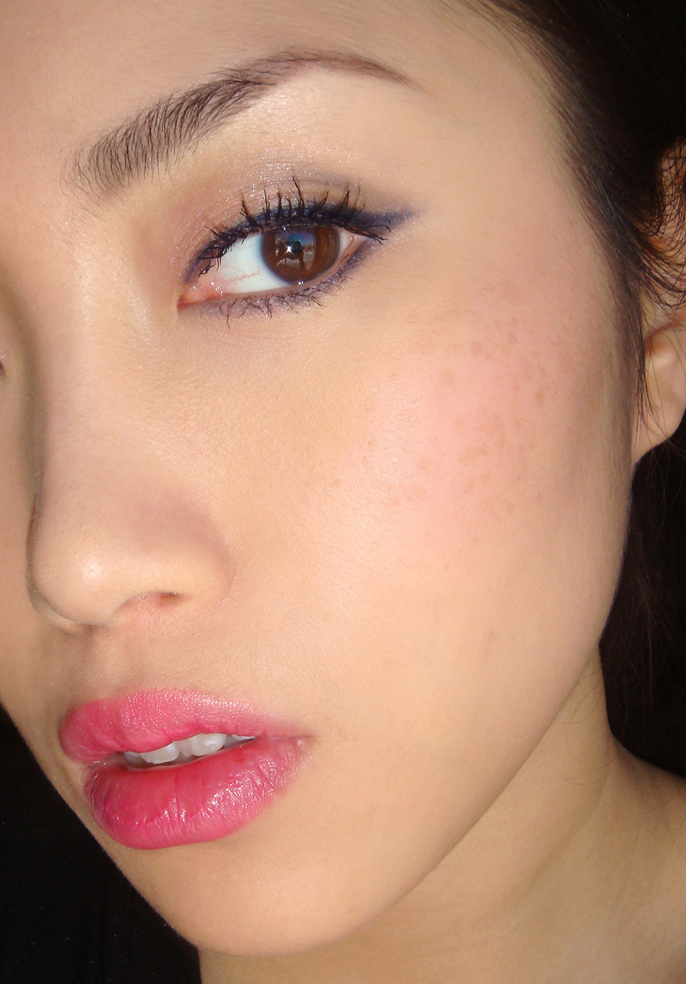 Wearing Pixi Succulent Lip Twin in Pink Peony and Endless Silky Eye Pen in Blue Black