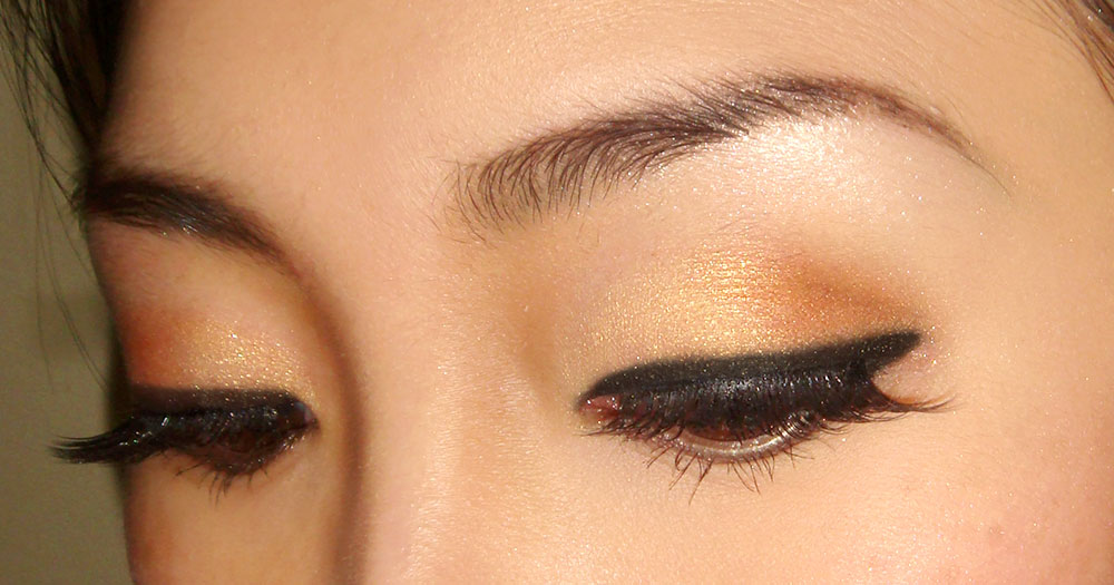 EOTD with Maybelline Give Me Gold Eye Studio Color Plush Silk Eyeshadow