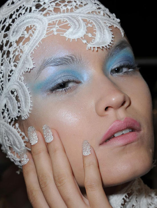 Blue eyeshadow and Bubbly Nails at Joy Cioci Spring/Summer 21013