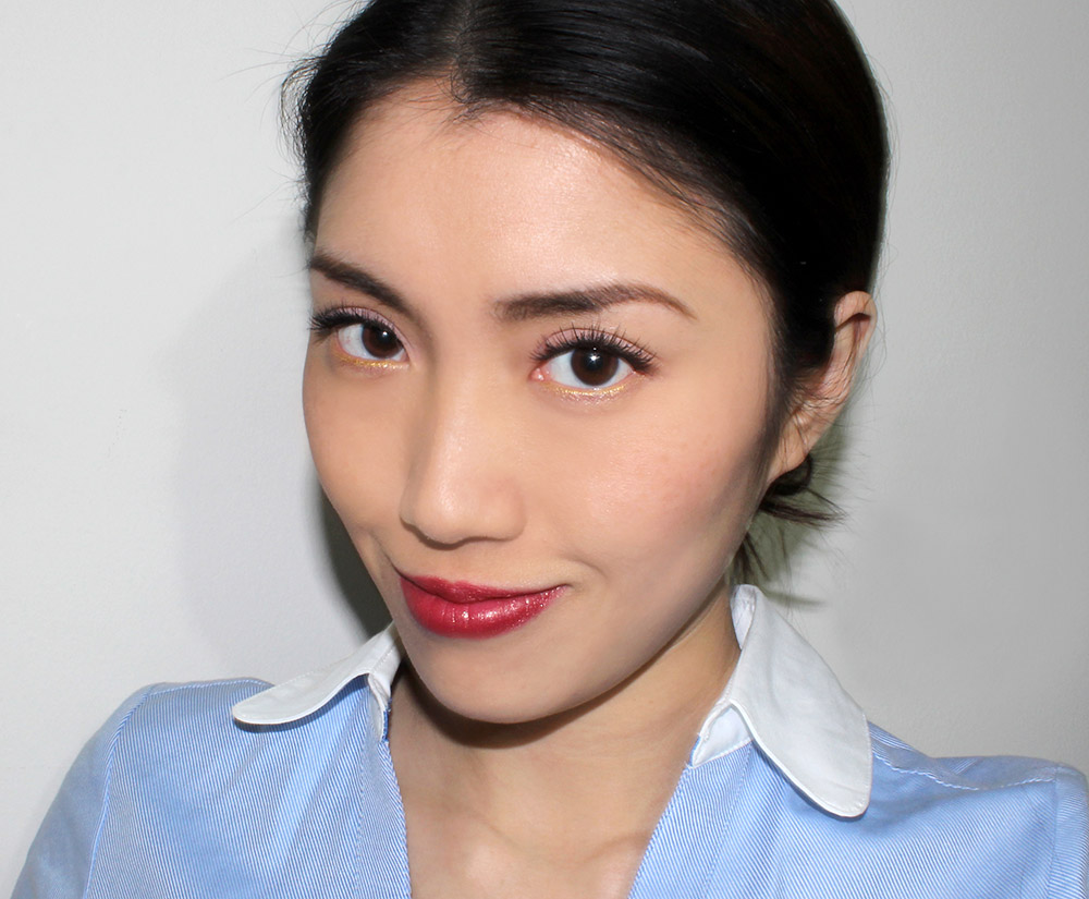 Wearing Make Up For Ever Pro Finish Multi-Use Powder Foundation in #118 Neutral Beige