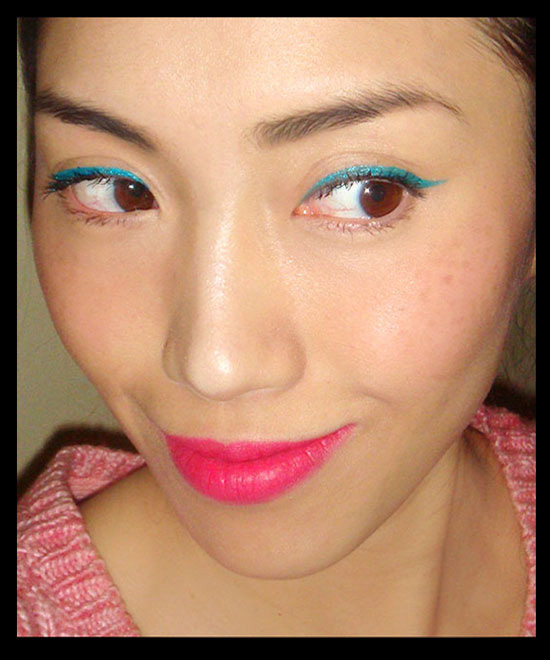 Wearing Milani Ultrafine Liquid Eye Liner in Sparkling Turquoise