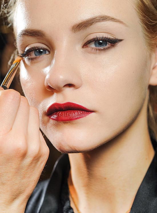 Cat Eyes and Crimson Lips at Dolce & Gabbana Fall 2013