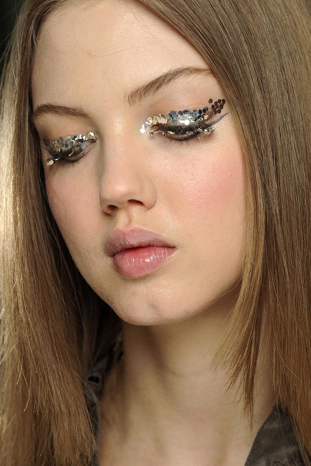 Silver sequins makeup at Chanel A/W 2013