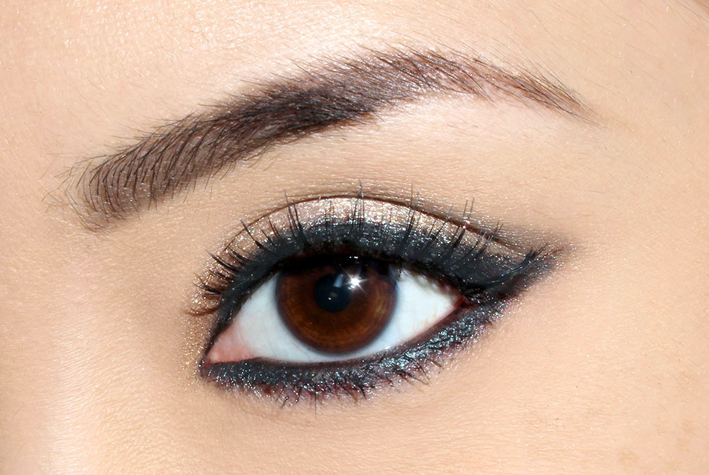 How To Foil Eyeshadow makeup tutorial