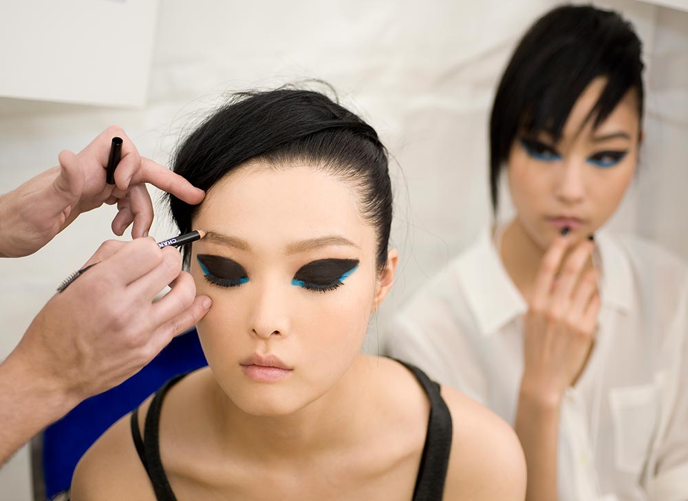 Chanel Fall/Winter 2014 Ready-to-Wear Show Backstage Makeup