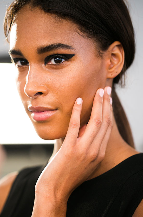 Graphic cat eye at Cushnie et Ochs Spring/Summer 2015