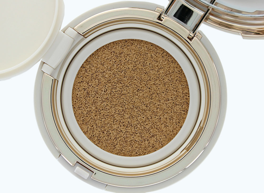 Sulwhasoo Evenfair Perfecting Cushion in No. 25 Deep Beige