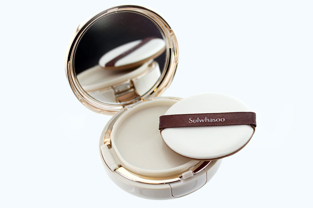 Sulwhasoo Evenfair Perfecting Cushion compact case