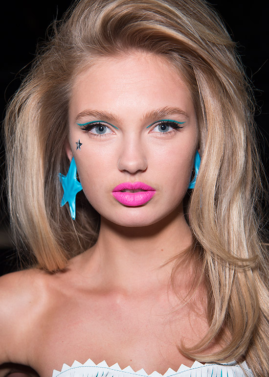 jeremy-scott-aw-2016-runway-beauty