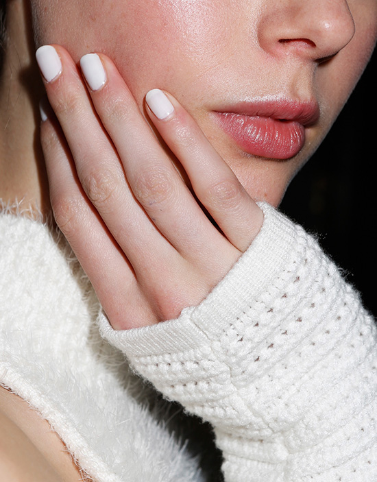 jonathan-simkai-aw-2016-runway-nails