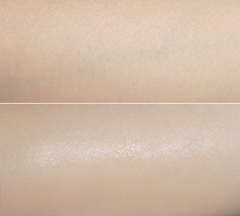 Swatch of TEMPTU Air with Airpod Foundation in Sand