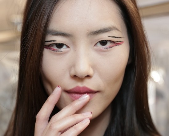 Graphic Eye at Anthony Vaccarello A/W ’14 – Makeup For Life