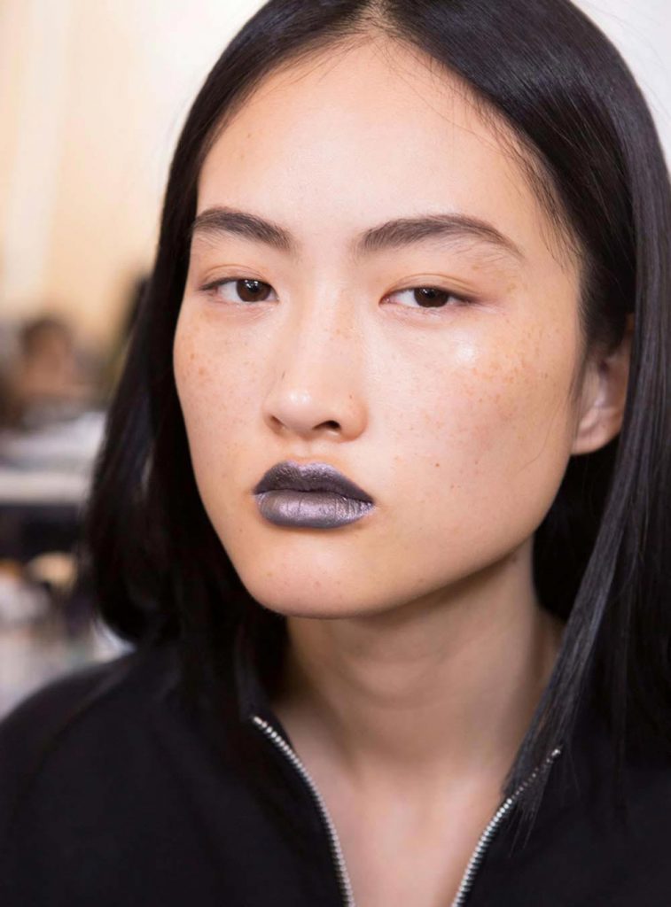 Runway Beauty: Metallic Goth Lip at Acne Studios S/S 2017 – Makeup For Life